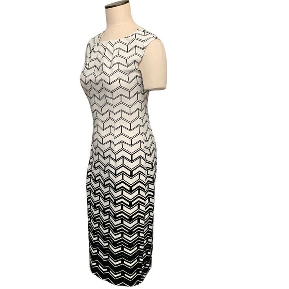 Haani Sheath Dress Sz S White & Black Textured Lightweight Stretch 199D - Picture 1 of 8